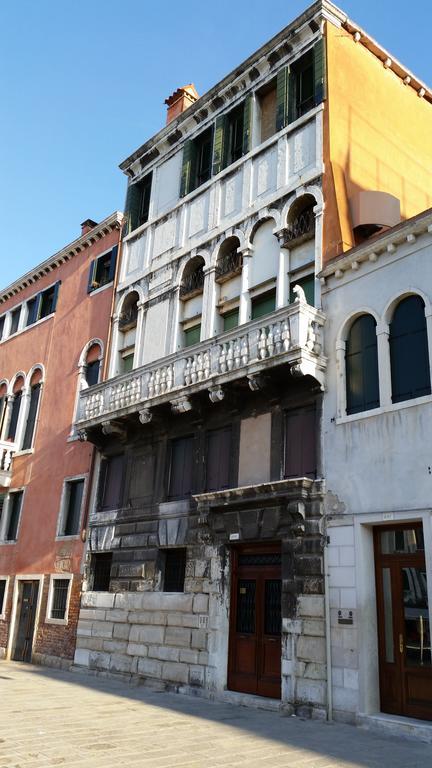 La Casa Veneziana Apartment Bagian luar foto