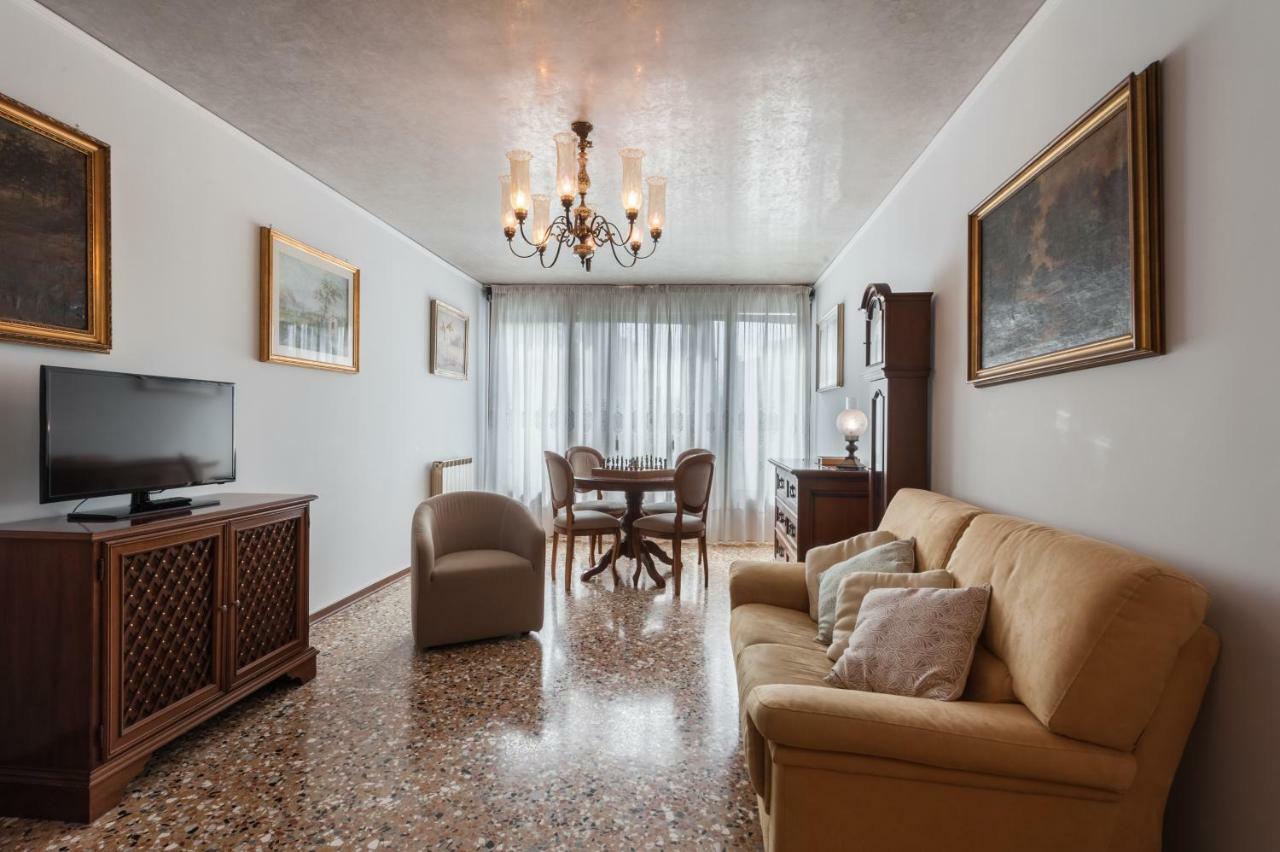 La Casa Veneziana Apartment Bagian luar foto